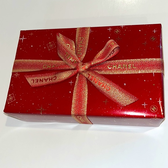 NEW CHANEL Holiday 2022 Gift Set Go to Extremes Mascara Set & Bag SOLD OUT! - Picture 3 of 9